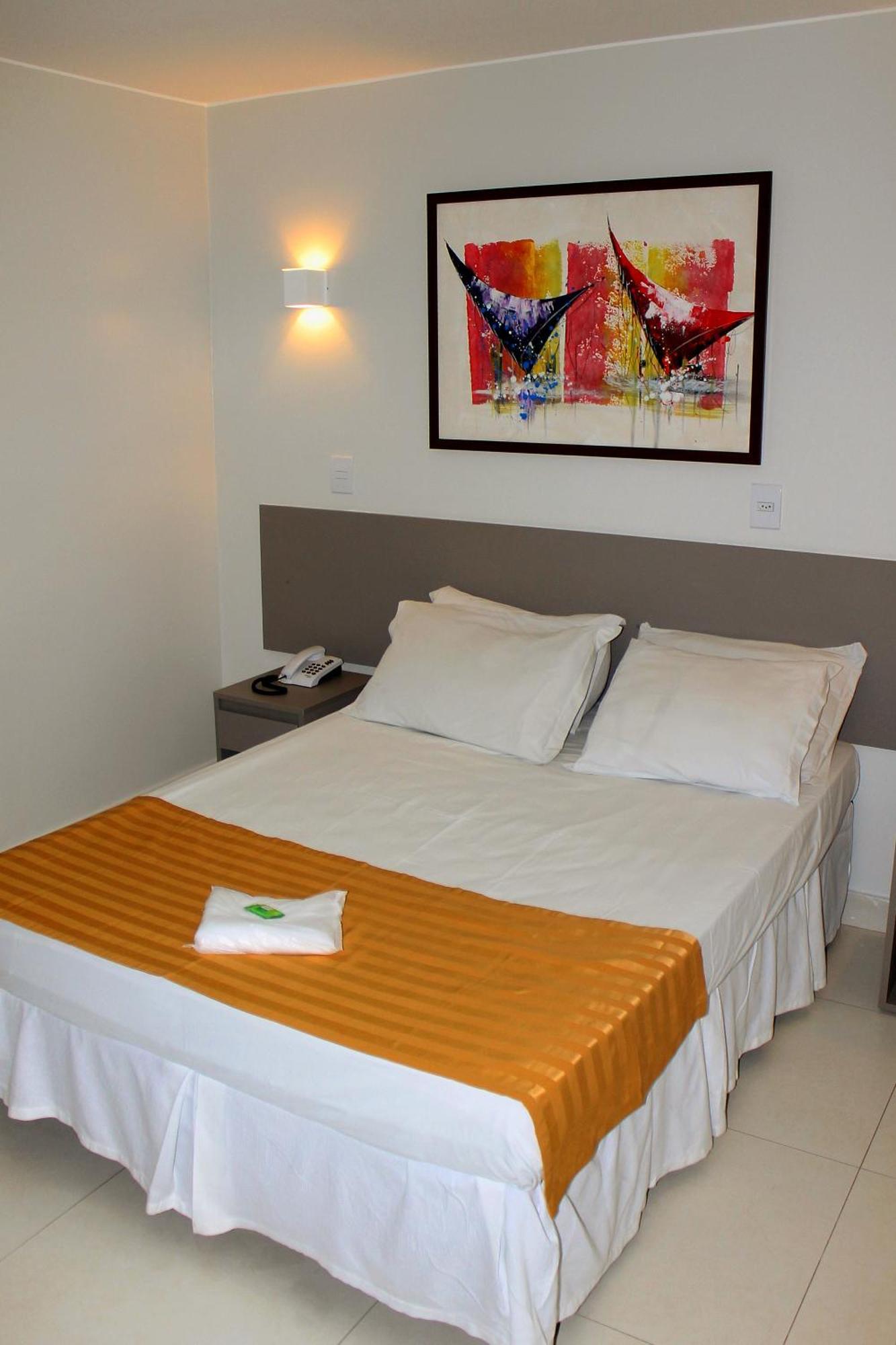 5 Airport-Convenient Hotels Close to Temple of Good Will