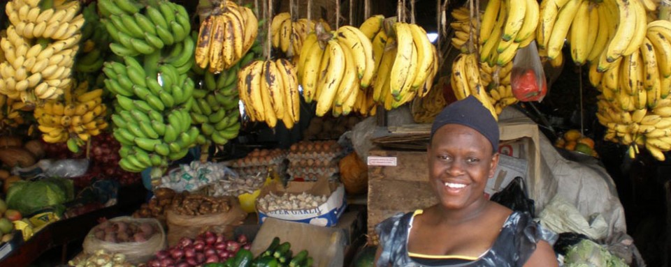 Market in Kenya, A. Vezina, Bioversity