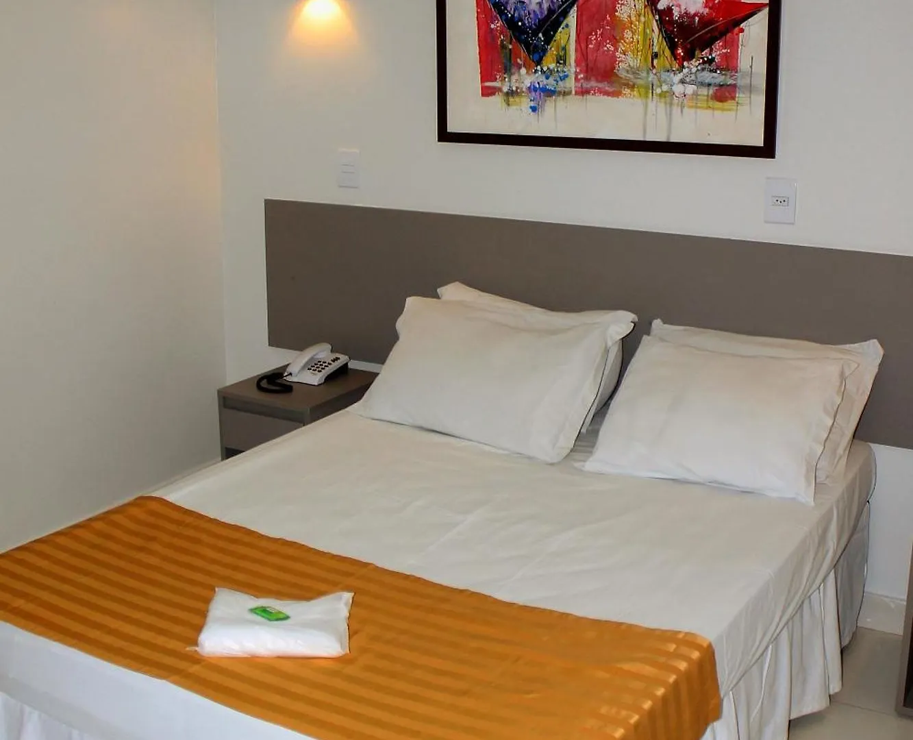 5 Airport-Convenient Hotels Close to Temple of Good Will